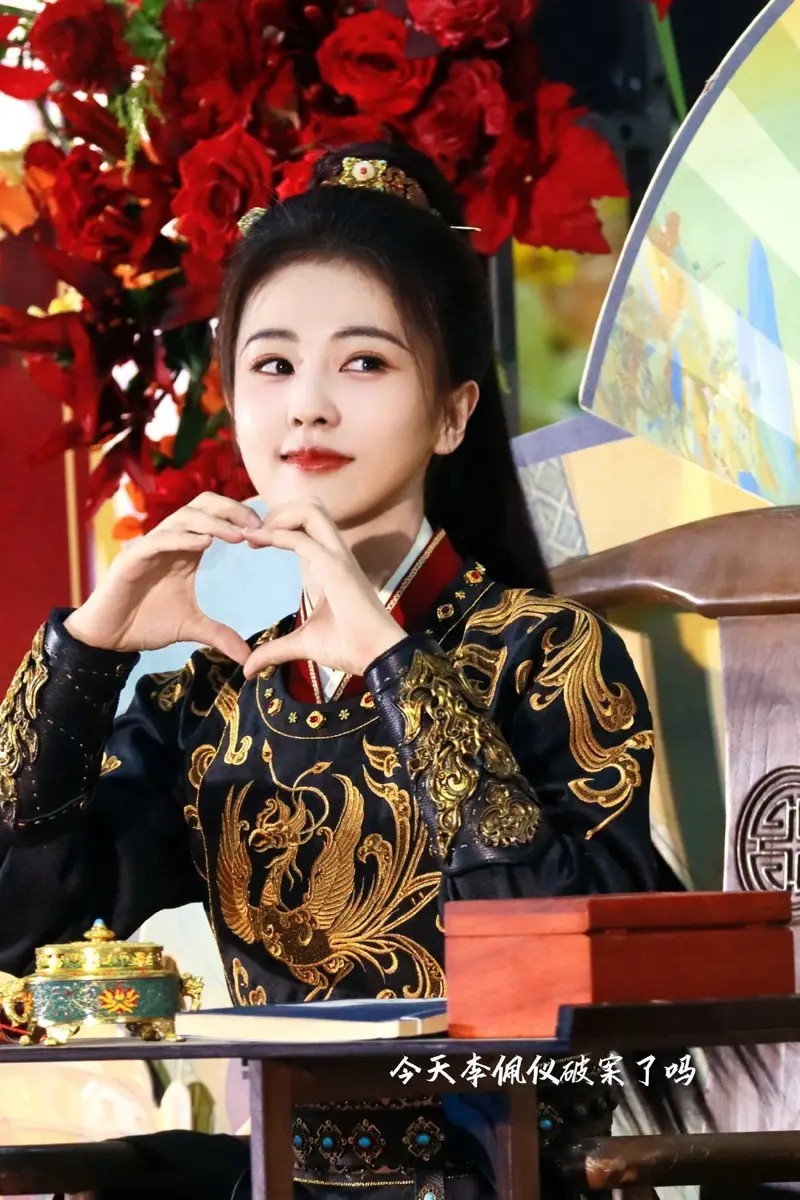 李瑞英的